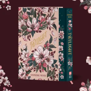 Twilight by Stephenie Meyer (Deluxe Collector's Edition) - 9780349125930